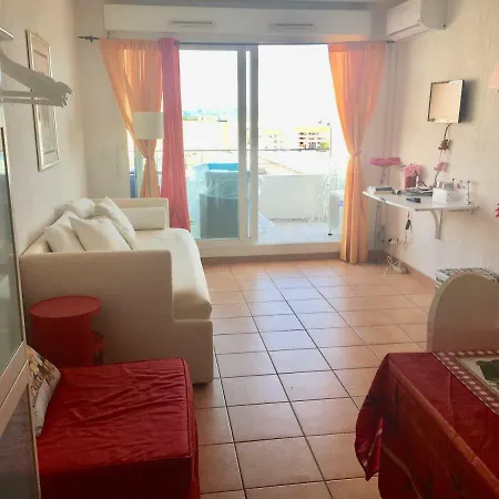 Centre -les Hauts De Lerins דירה מאנדליה-לה-נאפול