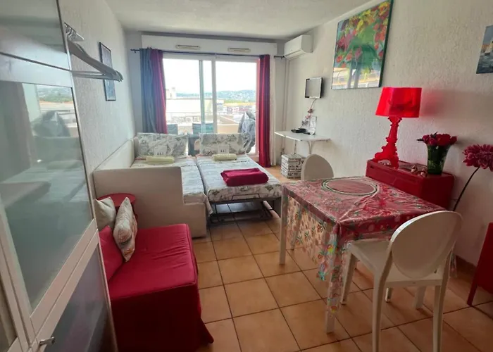 Centre -les Hauts De Lerins Mandelieu